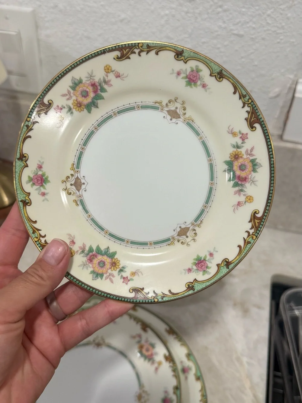 Noritake Cream, Green and Gold Floral Porcelain Dinner Set